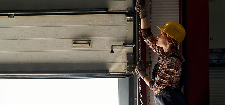 Addressing Common Garage Door Stoppage Issues in Chillicothe, OH