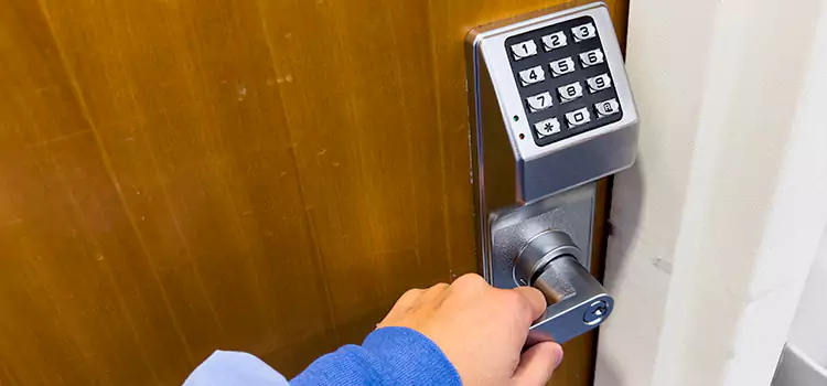 Why Choose Us for Your Keypad Lock Needs in Chillicothe, OH?